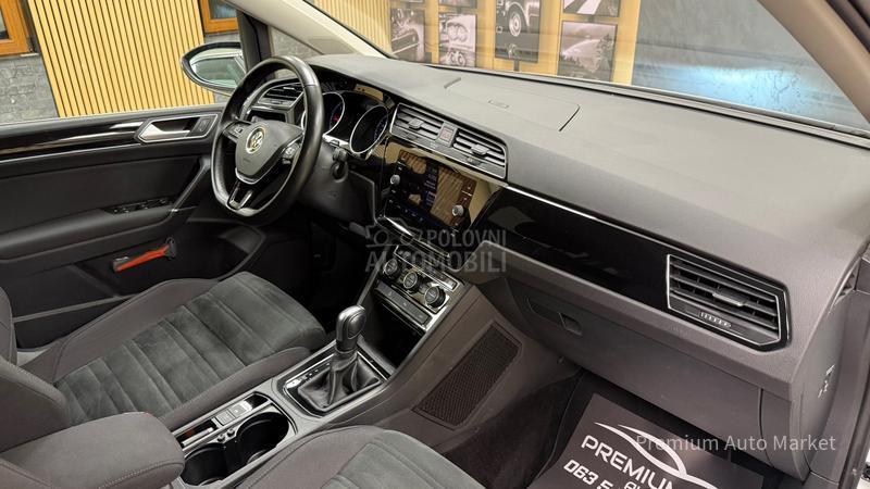 Volkswagen Touran //2.0 TDI/R-LINE/NOV