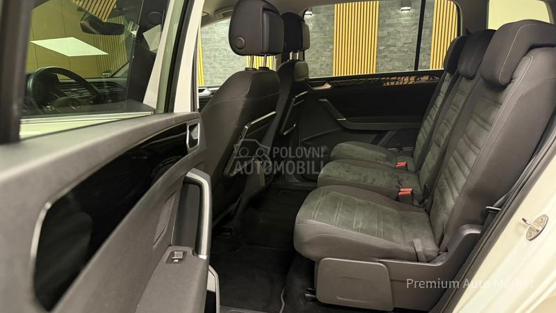 Volkswagen Touran //2.0 TDI/R-LINE/NOV
