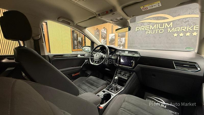 Volkswagen Touran //2.0 TDI/R-LINE/NOV