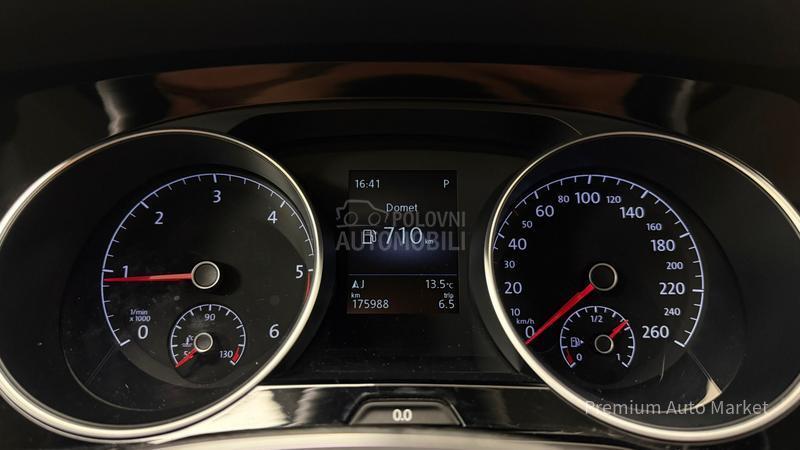 Volkswagen Touran //2.0 TDI/R-LINE/NOV
