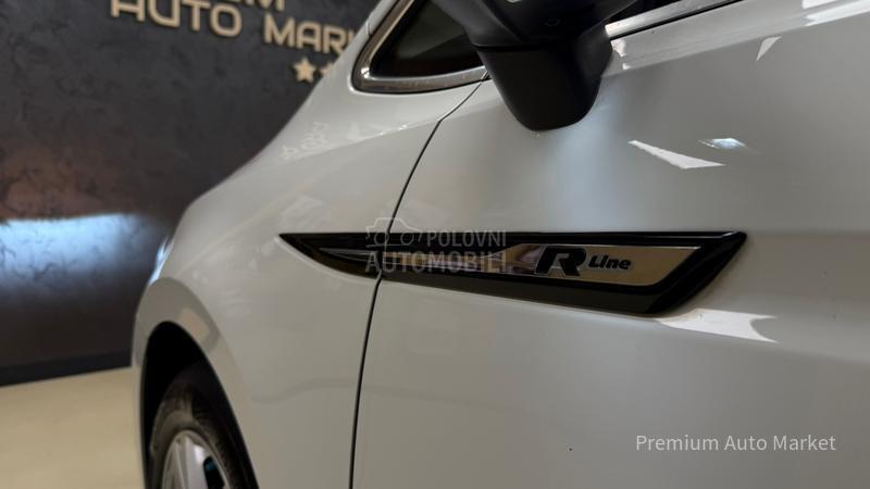 Volkswagen Touran //2.0 TDI/R-LINE/NOV