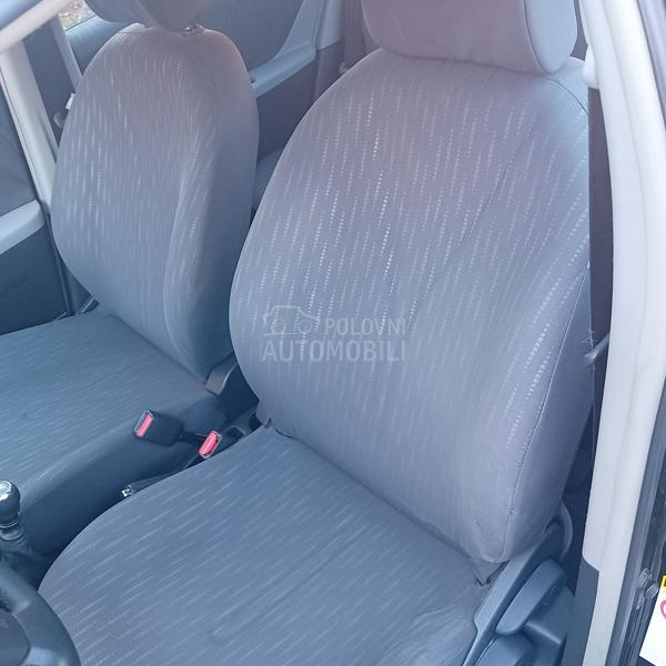 Toyota Yaris 1.33vvti