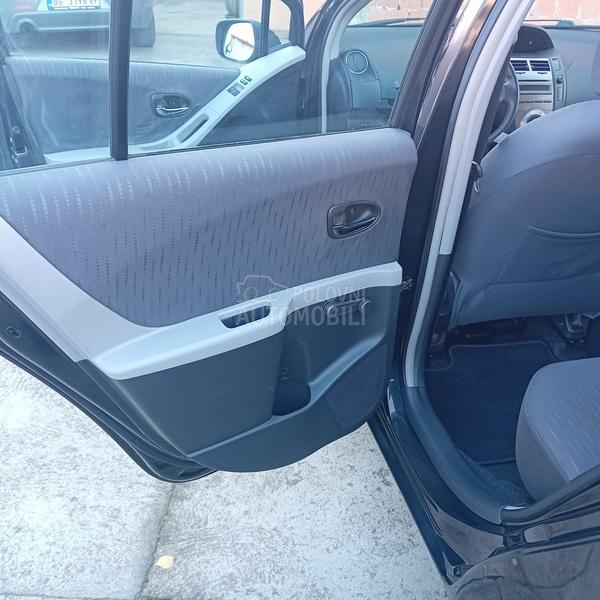 Toyota Yaris 1.33vvti