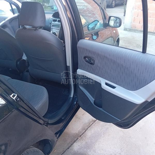 Toyota Yaris 1.33vvti
