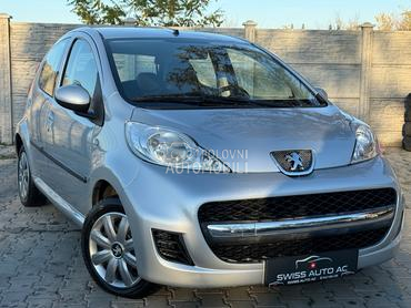 Peugeot 107 1.0i