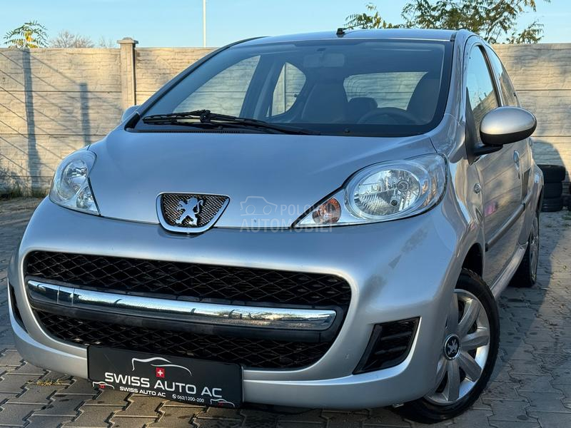 Peugeot 107 1.0i
