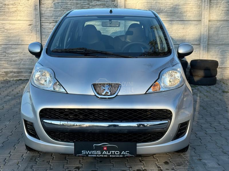 Peugeot 107 1.0i
