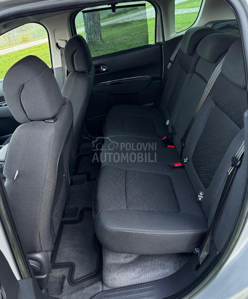 Peugeot 3008 1.6 HDI