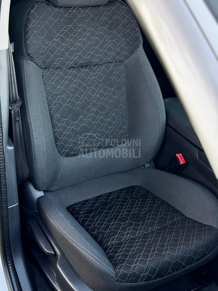 Peugeot 3008 1.6 HDI