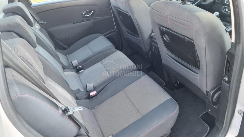 Renault Scenic 1.5 DCI