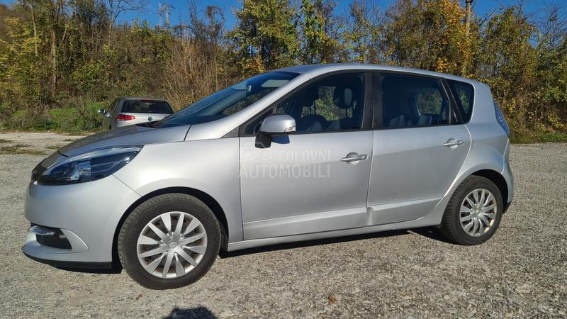 Renault Scenic 1.5 DCI
