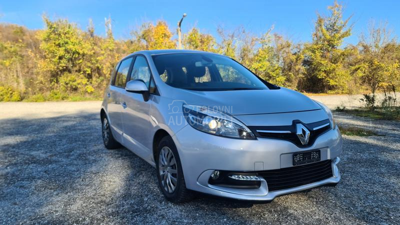 Renault Scenic 1.5 DCI