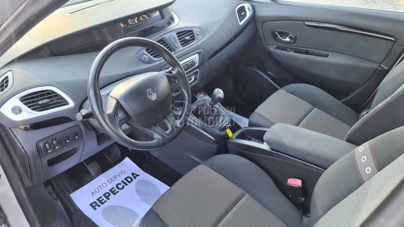 Renault Scenic 1.5 DCI