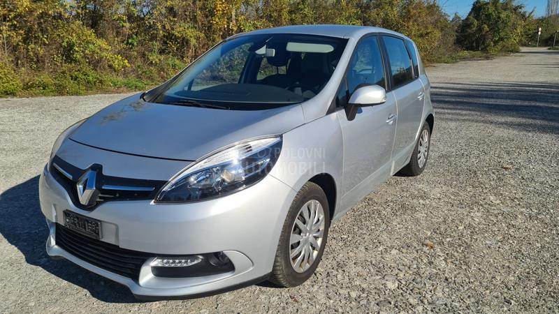 Renault Scenic 1.5 DCI