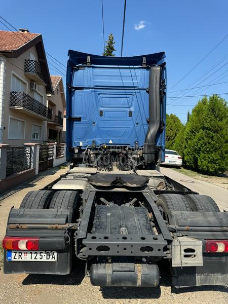 Mercedes Benz ACTROS 1842 LS