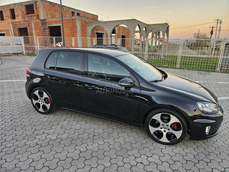 Volkswagen Golf 6 GTI