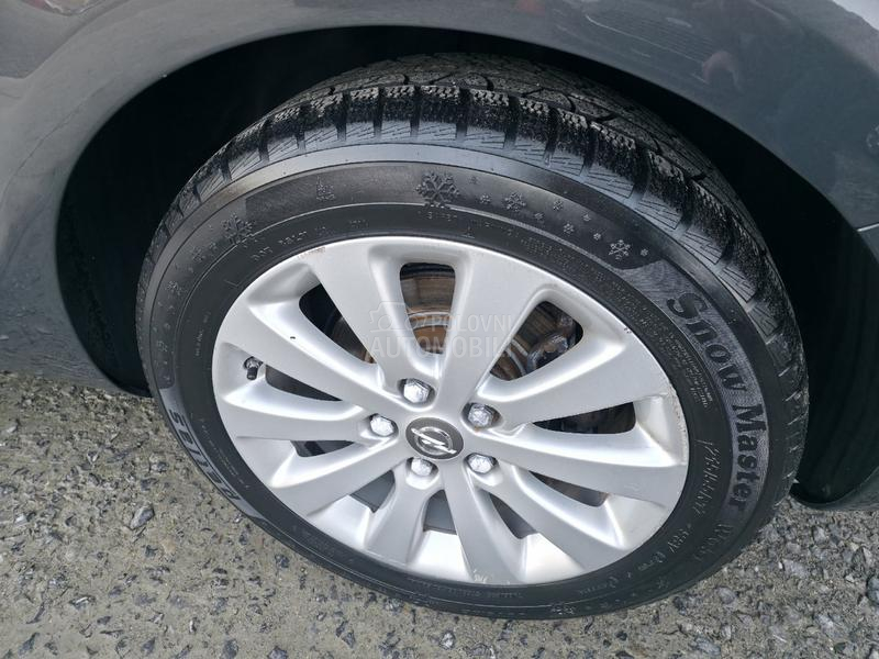 Opel Astra J 1.6 CDTI N.A.V.I