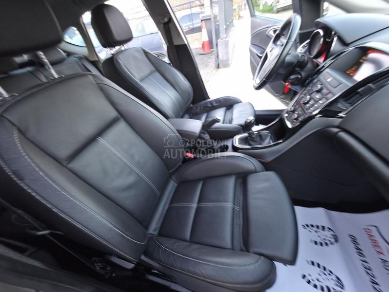 Opel Astra J 1.6 CDTI N.A.V.I