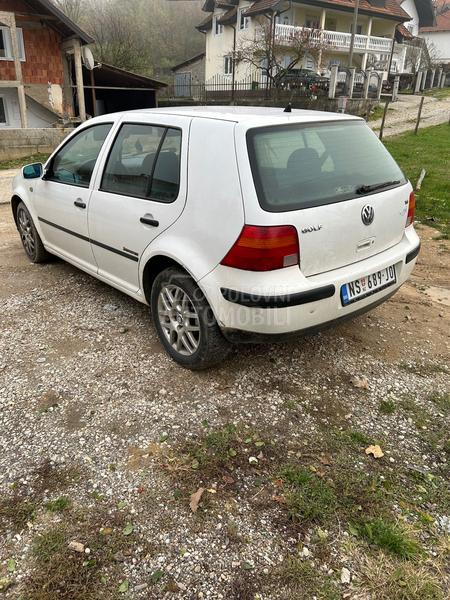 Volkswagen Golf 4 1.6