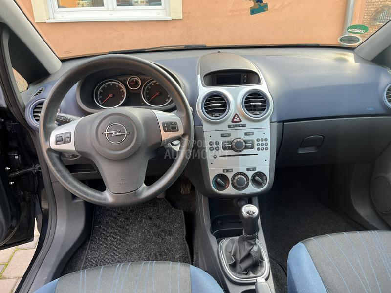 Opel Corsa D 1.2 16v