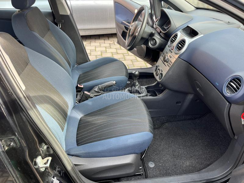 Opel Corsa D 1.2 16v
