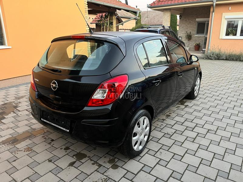Opel Corsa D 1.2 16v