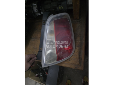 stop svetlo za Fiat 500
