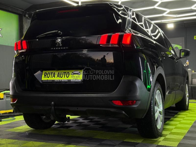 Peugeot 5008 1.5HDI