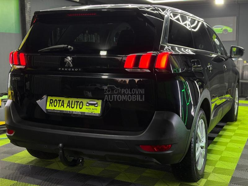 Peugeot 5008 1.5HDI