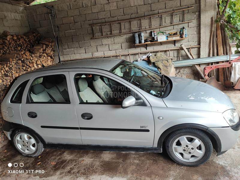 Opel Corsa C Redovno održavan