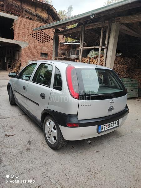 Opel Corsa C Redovno održavan
