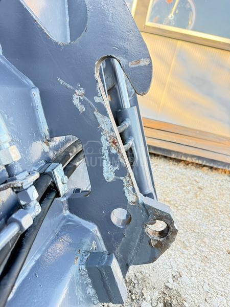 Kasika Krokodilka utovarivac