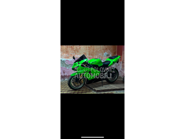 Kawasaki zx6r 636