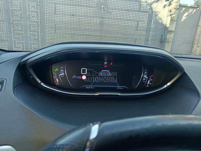 Peugeot 5008 GT SPORT 7.Sed