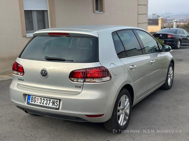 Volkswagen Golf 6 1,6tdi Highline 77