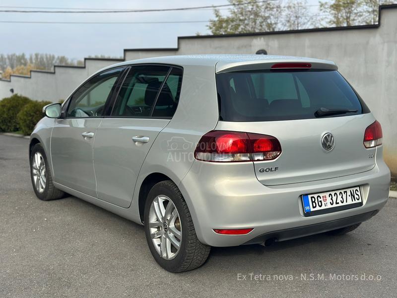 Volkswagen Golf 6 1,6tdi Highline 77