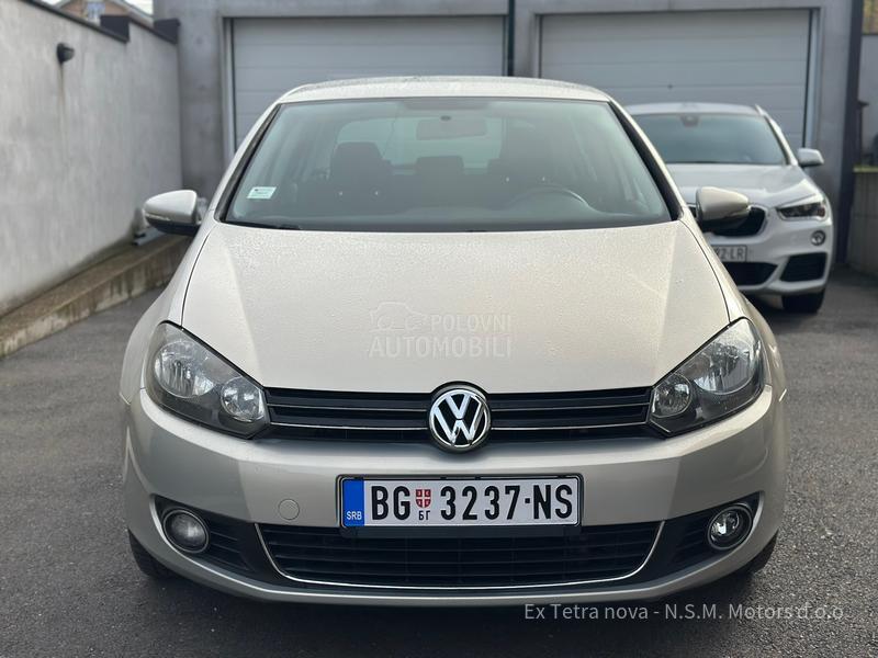 Volkswagen Golf 6 1,6tdi Highline 77