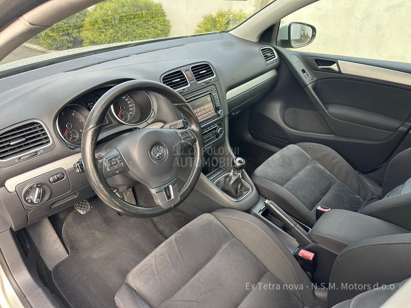 Volkswagen Golf 6 1,6tdi Highline 77