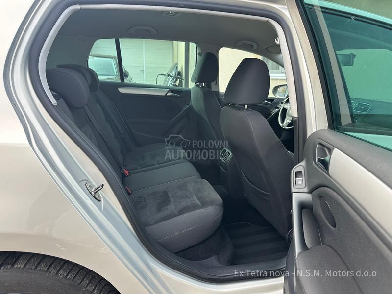 Volkswagen Golf 6 1,6tdi Highline 77