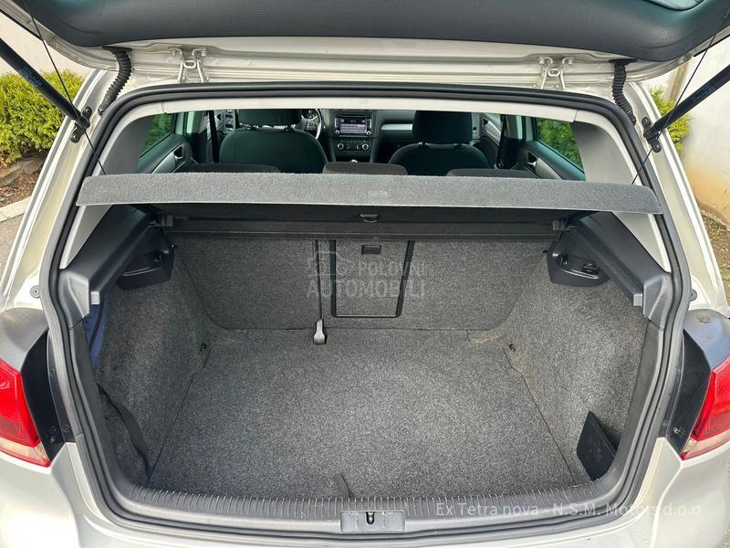 Volkswagen Golf 6 1,6tdi Highline 77