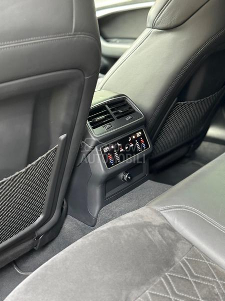 Audi S7 VIRTUAL/M.HIBRID