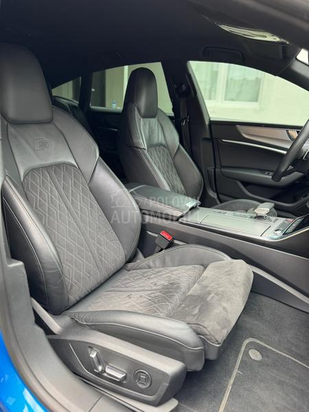 Audi S7 VIRTUAL/M.HIBRID