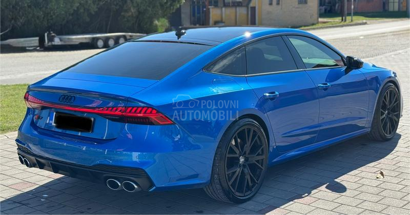 Audi S7 VIRTUAL/M.HIBRID