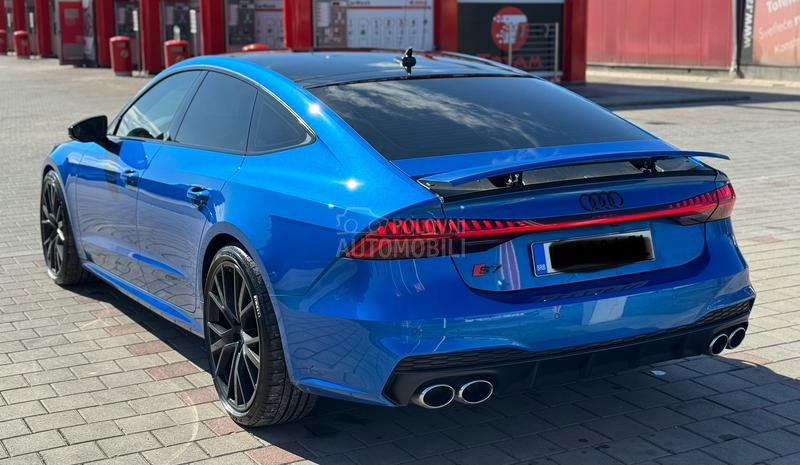 Audi S7 VIRTUAL/M.HIBRID