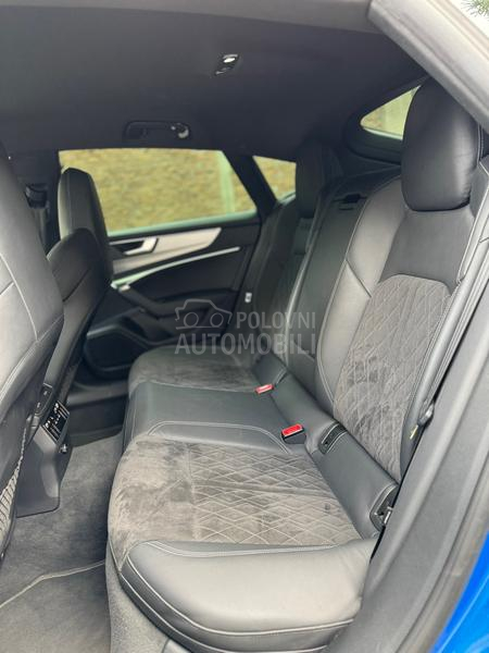 Audi S7 VIRTUAL/M.HIBRID