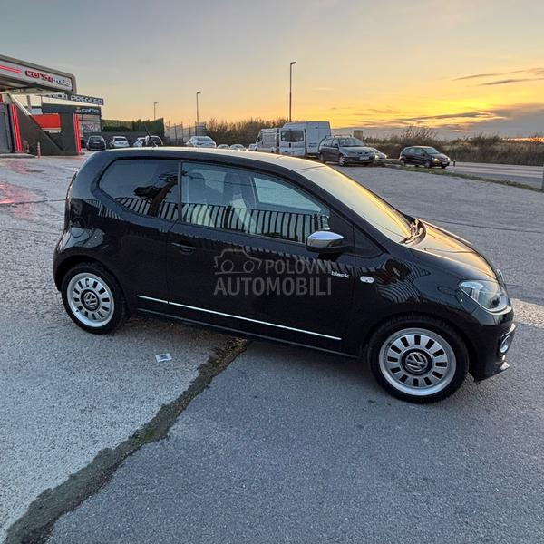 Volkswagen up! BLACK