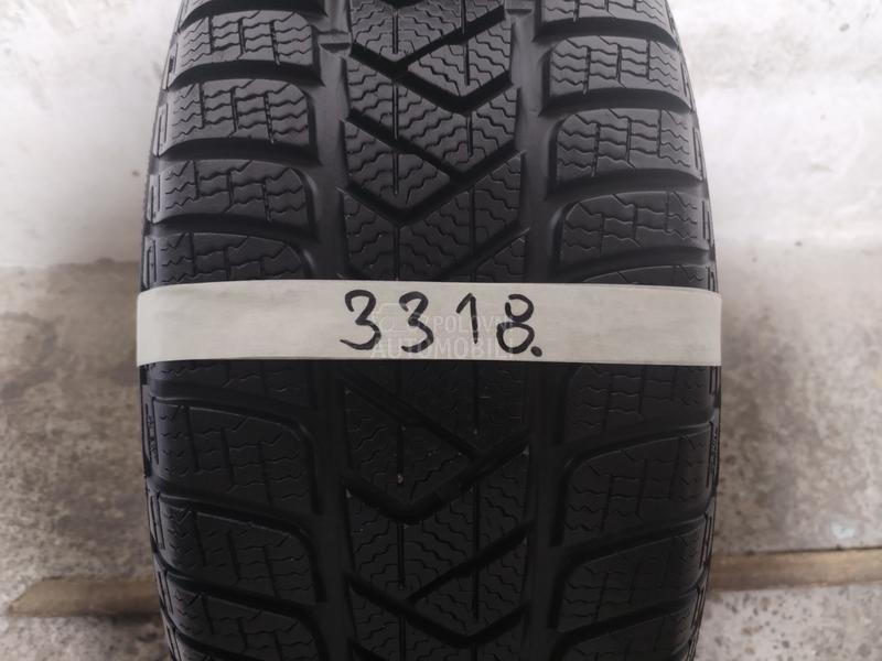 Pirelli 215/55 R16 Zimska