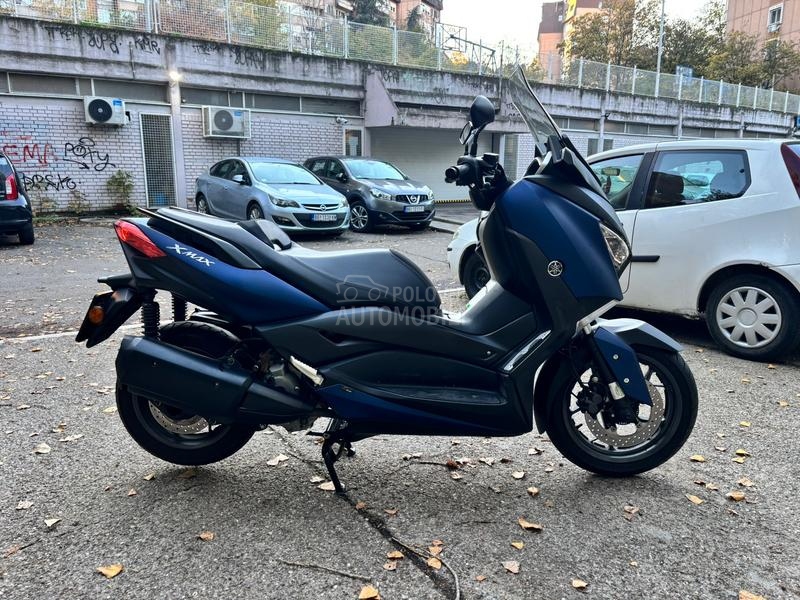 Yamaha X MAX