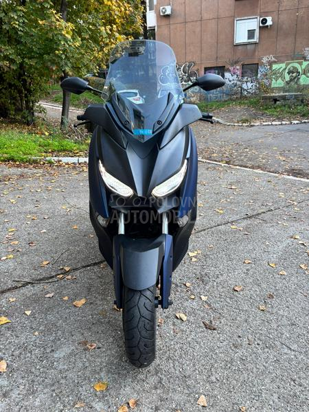 Yamaha X MAX