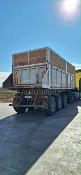 Renault Premium 420